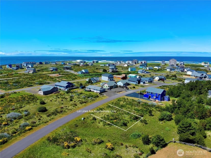 Property photo for 444 S Portal Loop Sw, Ocean Shores photo 10