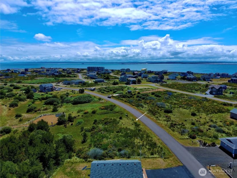 Property photo for 444 S Portal Loop Sw, Ocean Shores photo 12