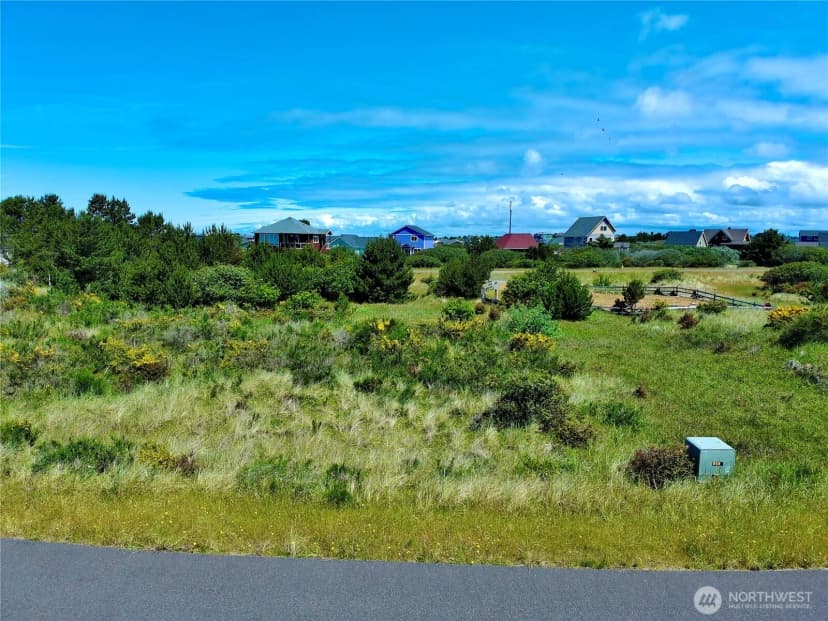 Property photo for 444 S Portal Loop Sw, Ocean Shores