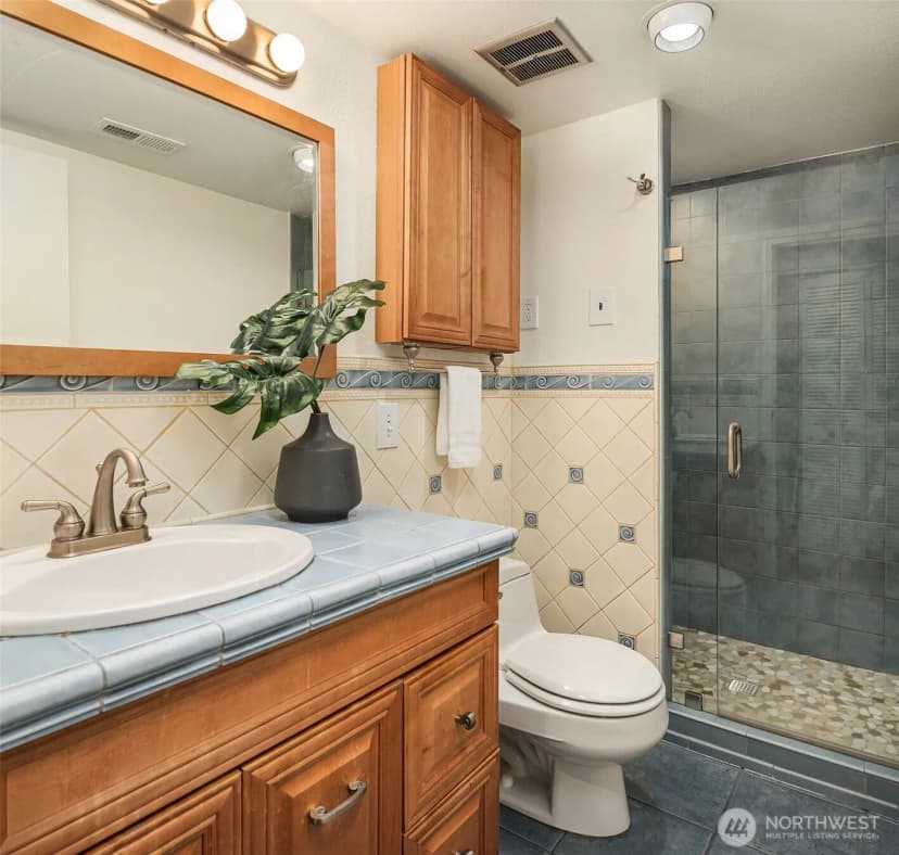 Property photo for 5021 E Mercer Way, Mercer Island photo 31