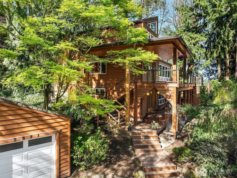 Property photo for 5021 E Mercer Way, Mercer Island photo 38