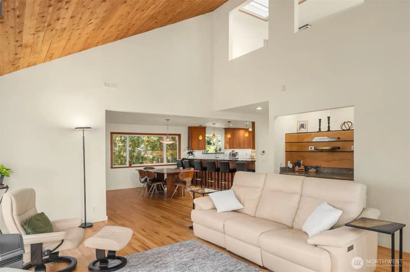 Property photo for 5021 E Mercer Way, Mercer Island photo 19