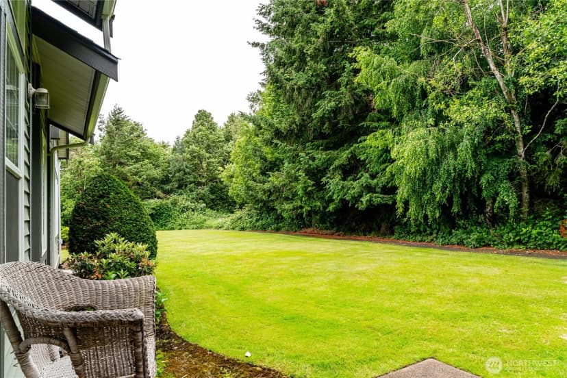 Property photo for 2213 James Circle #b, Lynden photo 30