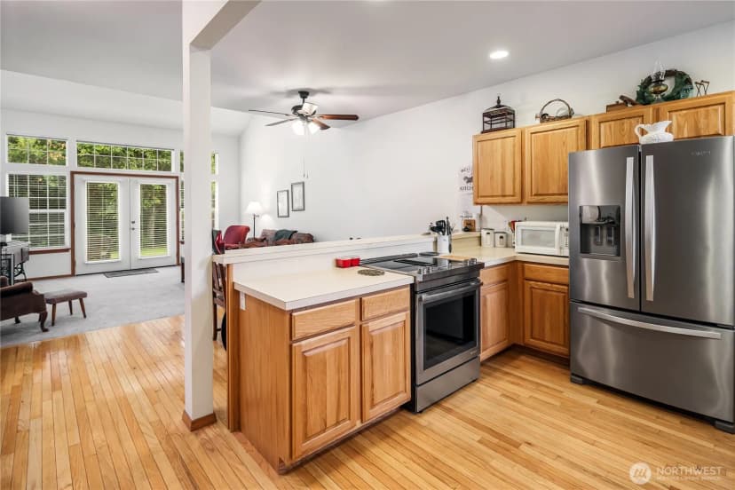 Property photo for 2213 James Circle #b, Lynden photo 7