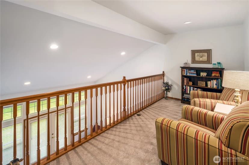 Property photo for 2213 James Circle #b, Lynden photo 15