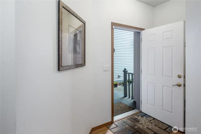 Property photo for 2213 James Circle #b, Lynden photo 3