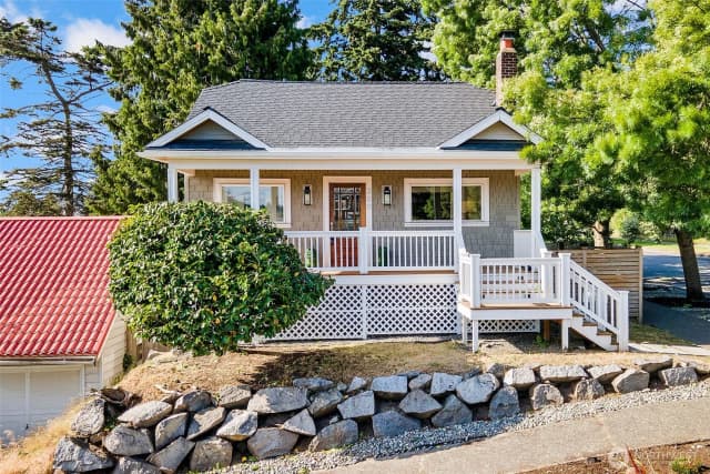 Property photo for 300 Nw 47th Street, Seattle