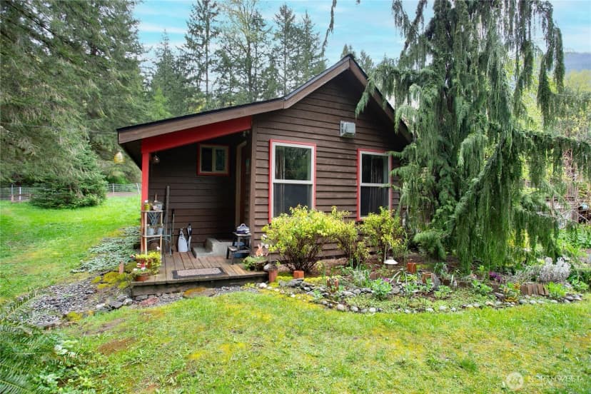 Property photo for 50271 State Route 20, Concrete photo 21
