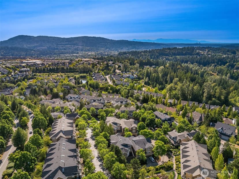Property photo for 1906 Juneberry Court Ne ##1906, Issaquah photo 40