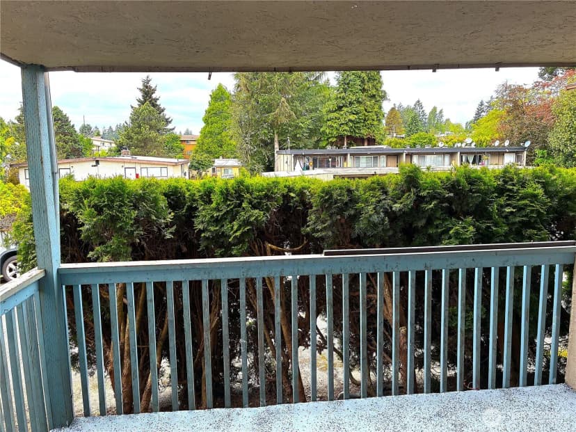 Property photo for 15409 9th Avenue Sw, Burien photo 34