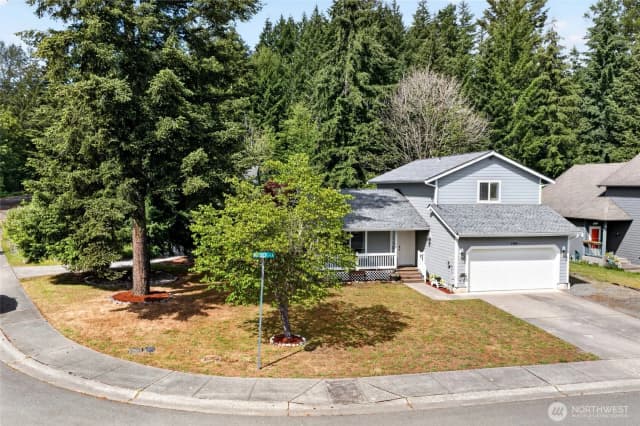Property photo for 700 Kelsey Lane E, Eatonville