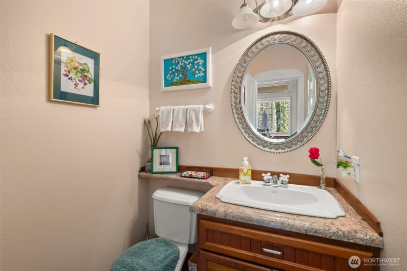 Property photo for 7201 Holly Hedge Sw #8, Lakewood photo 18