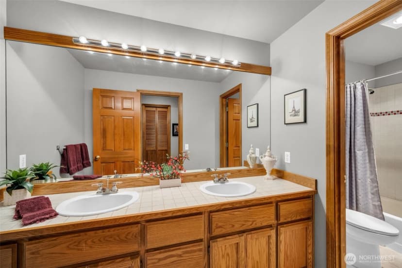Property photo for 15454 Se 67th Street, Bellevue photo 27