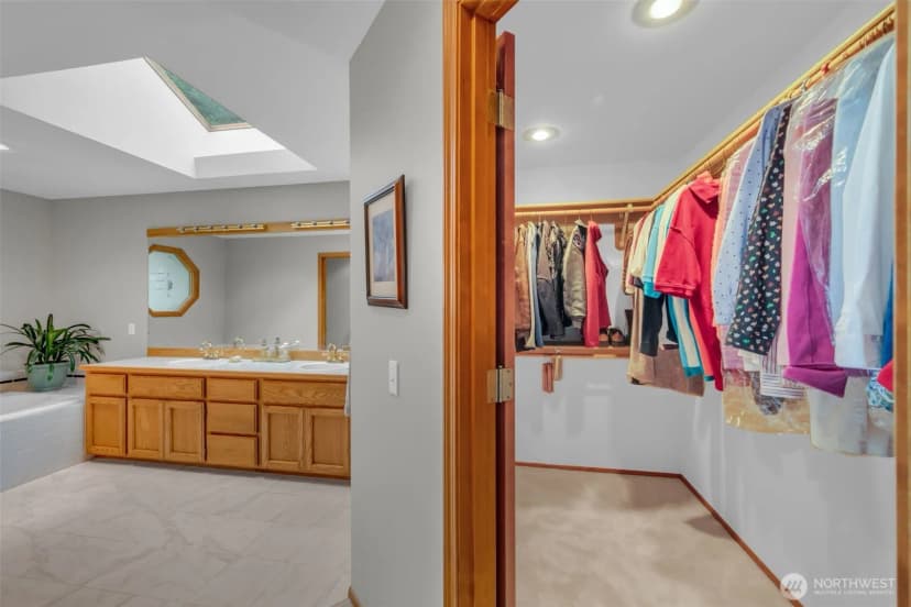 Property photo for 15454 Se 67th Street, Bellevue photo 23