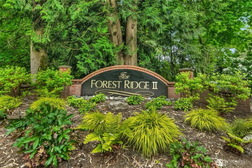 Property photo for 15454 Se 67th Street, Bellevue photo 2