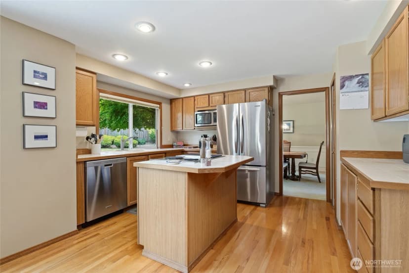 Property photo for 7634 116th Court Se, Newcastle photo 8