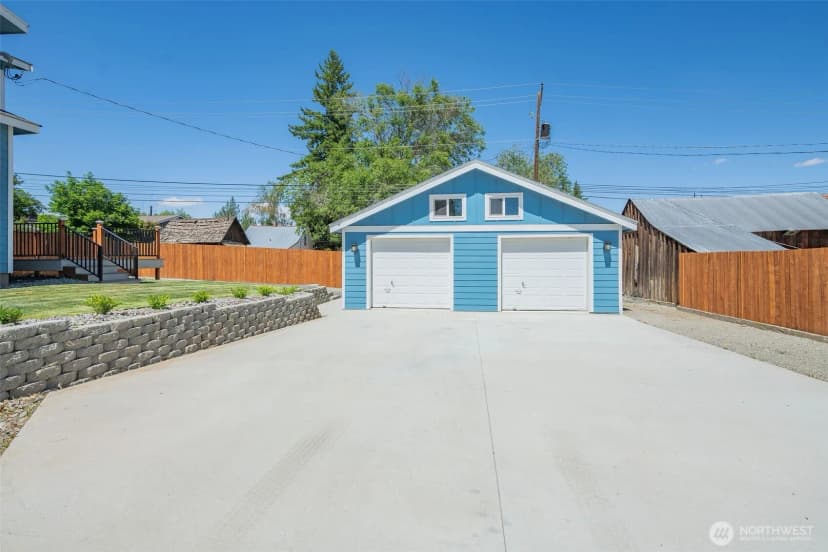 Property photo for 209 W Ash Street, Waterville photo 3