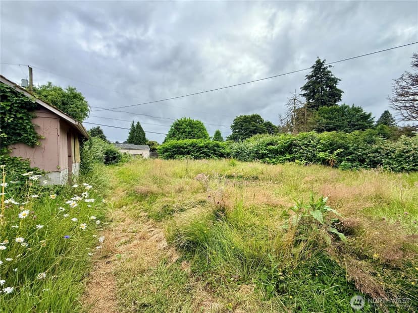 Property photo for 2827 Ocean Beach Highway, Longview photo 38