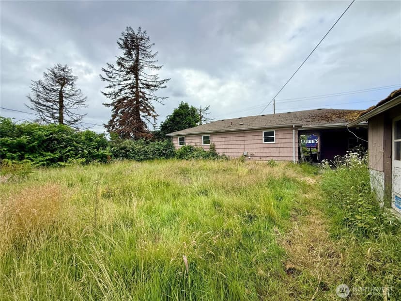 Property photo for 2827 Ocean Beach Highway, Longview photo 39