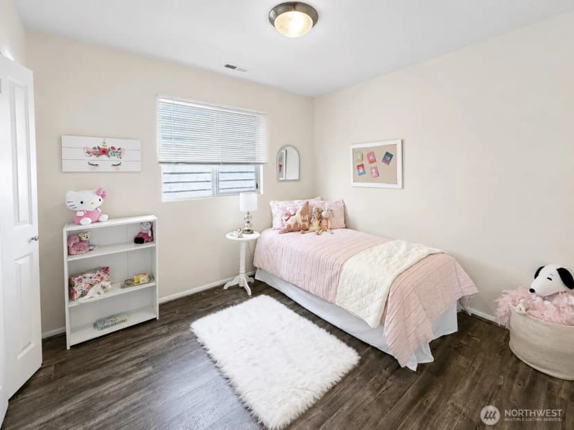 Property photo for 20182 110th Place Se, Kent photo 14