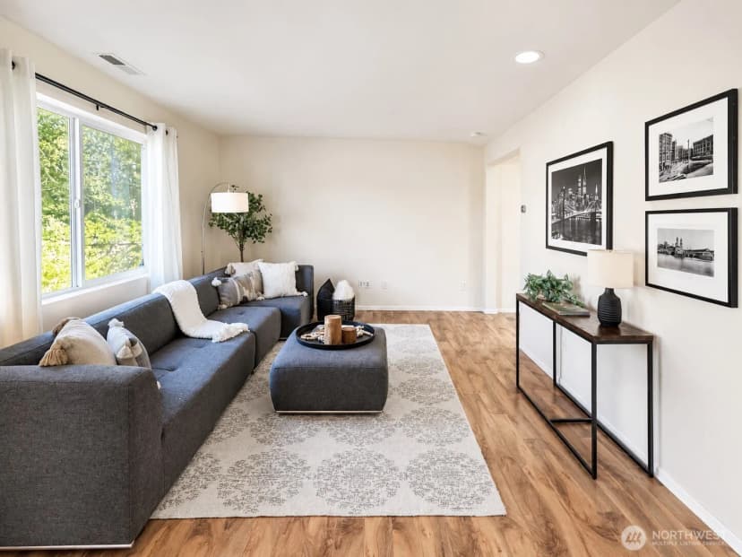 Property photo for 20182 110th Place Se, Kent photo 4
