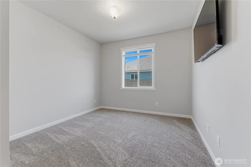 Property photo for 1001 Redmond Avenue, Quincy photo 20