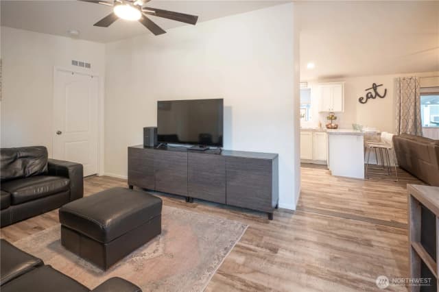 Property photo for 4248 A Street Se #137, Auburn