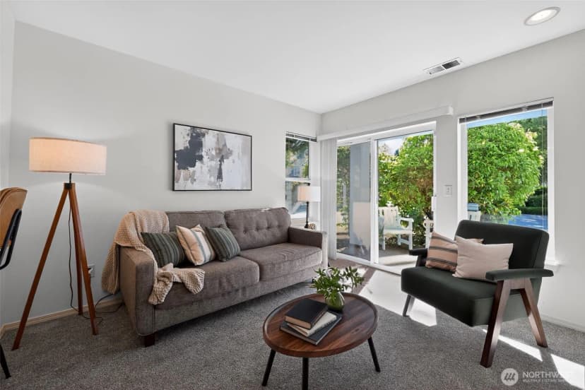Property photo for 11510 Maple Court, Mukilteo photo 6