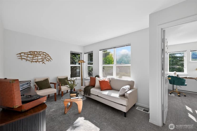 Property photo for 11510 Maple Court, Mukilteo photo 18