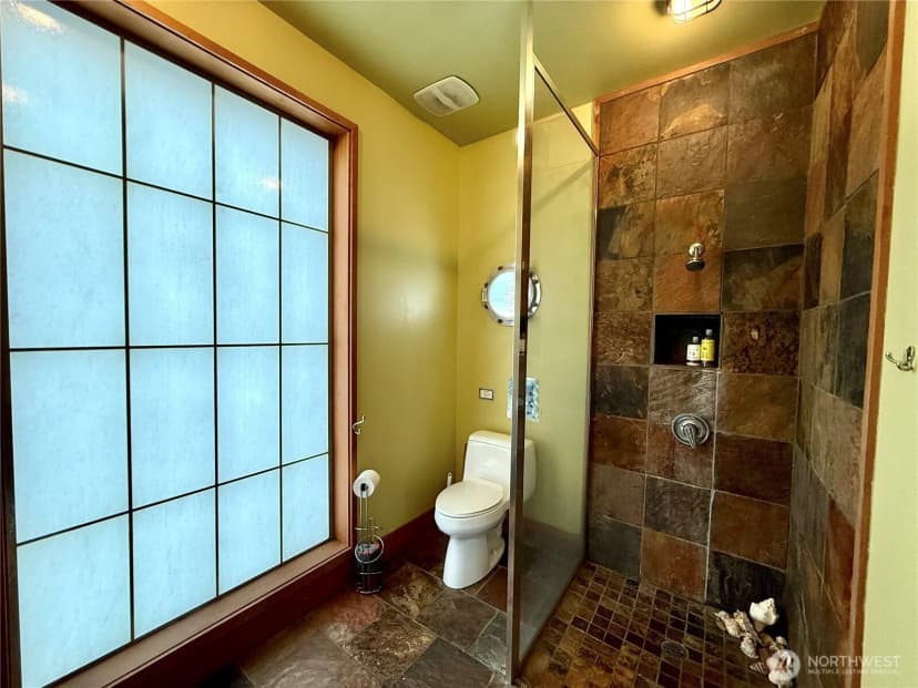Property photo for 174 Sea Wind Lane Sw, Ocean Shores photo 31
