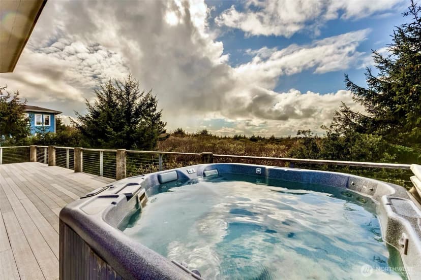 Property photo for 174 Sea Wind Lane Sw, Ocean Shores photo 36