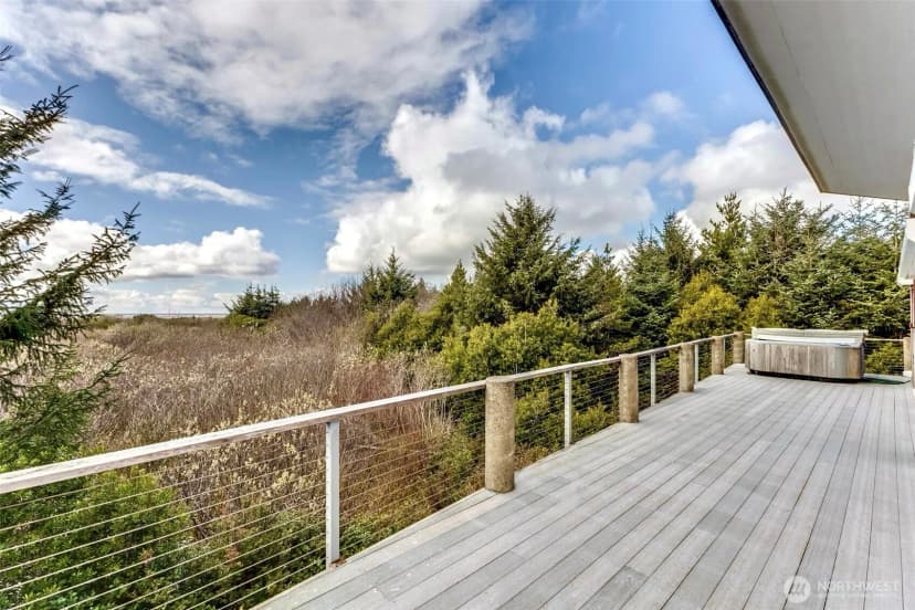 Property photo for 174 Sea Wind Lane Sw, Ocean Shores photo 35