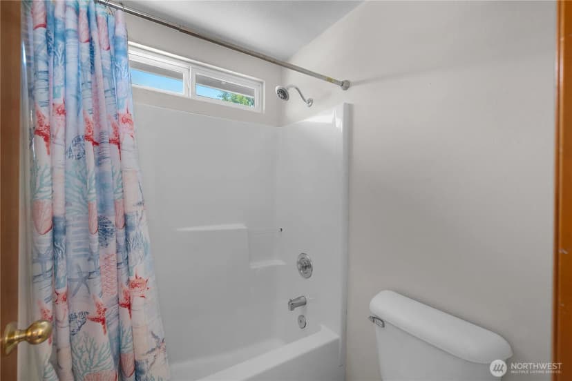 Property photo for 1426 Wingwood Place, Shelton photo 17