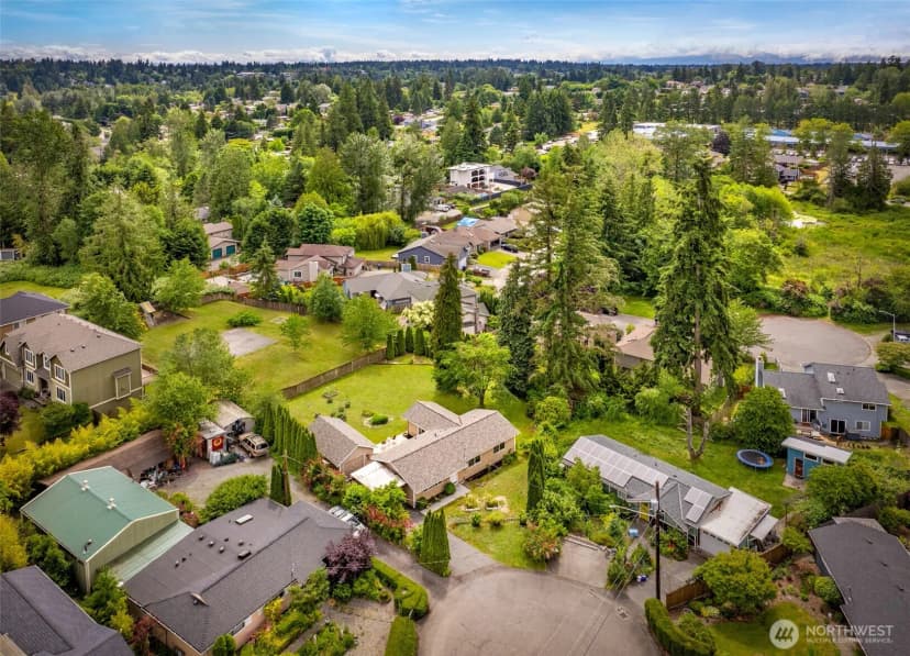Property photo for 2524 200th Place Sw, Lynnwood photo 24