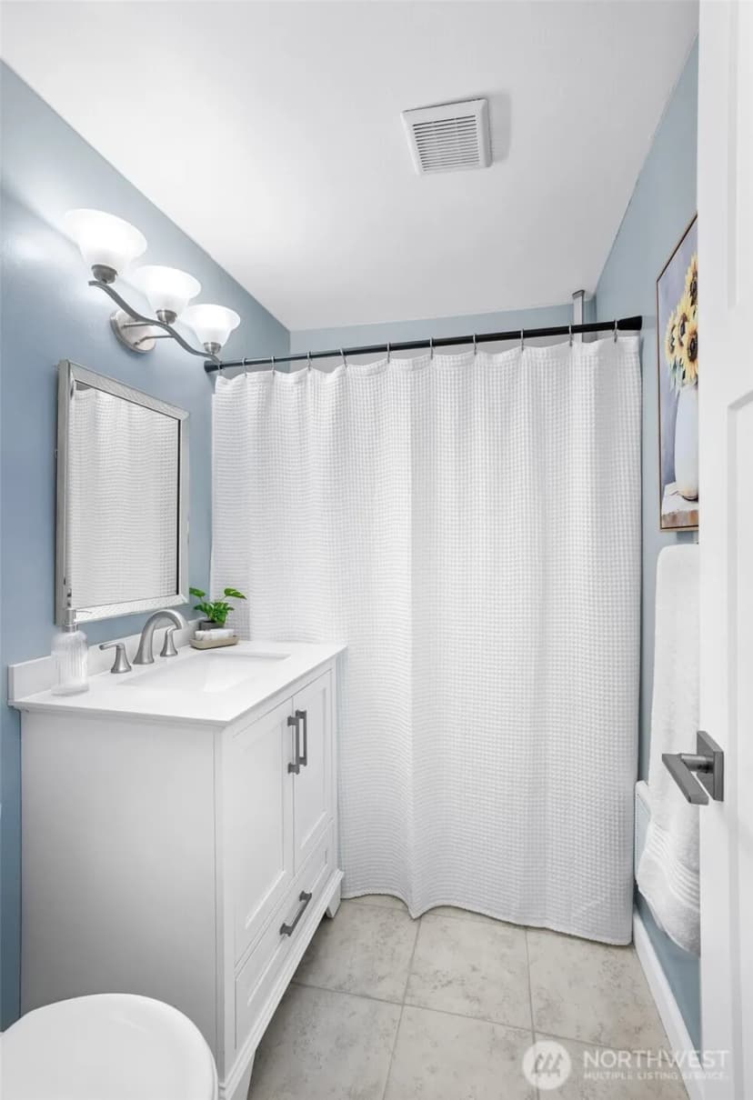 Property photo for 2524 200th Place Sw, Lynnwood photo 12