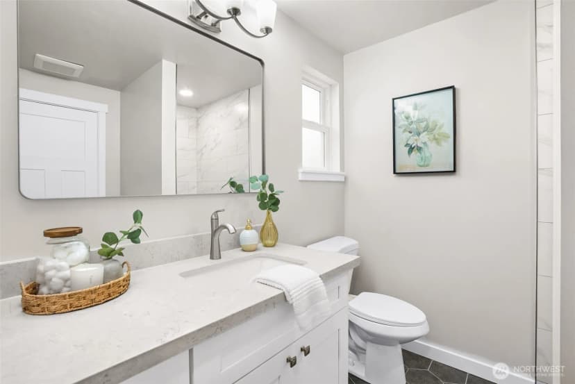 Property photo for 2524 200th Place Sw, Lynnwood photo 8