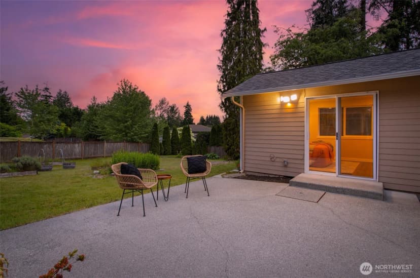 Property photo for 2524 200th Place Sw, Lynnwood photo 19
