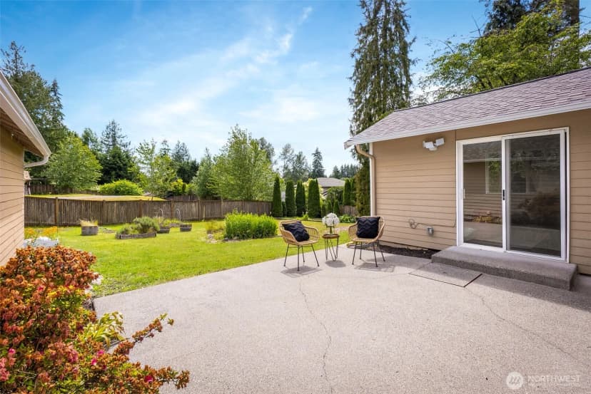 Property photo for 2524 200th Place Sw, Lynnwood photo 13