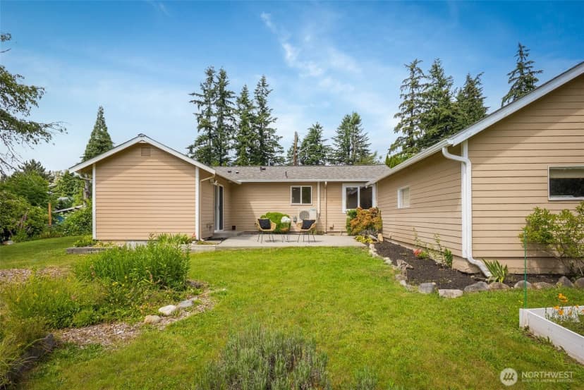 Property photo for 2524 200th Place Sw, Lynnwood photo 14