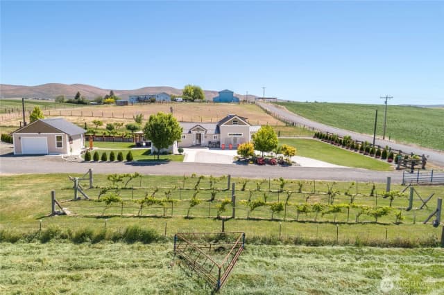 Property photo for 401 Morrison Road, Ellensburg photo 4