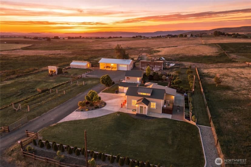 Property photo for 401 Morrison Road, Ellensburg photo 3