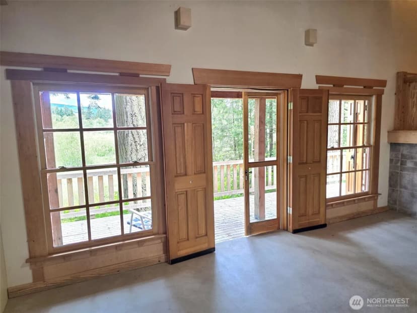 Property photo for 17743 Clear Lake Boulevard Se, Yelm photo 11