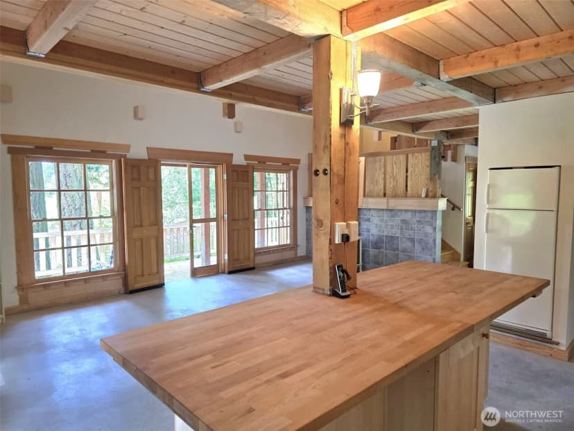 Property photo for 17743 Clear Lake Boulevard Se, Yelm photo 5
