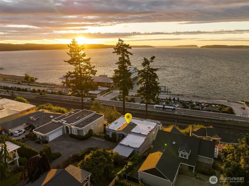 Property photo for 1124 2nd Street, Mukilteo photo 40
