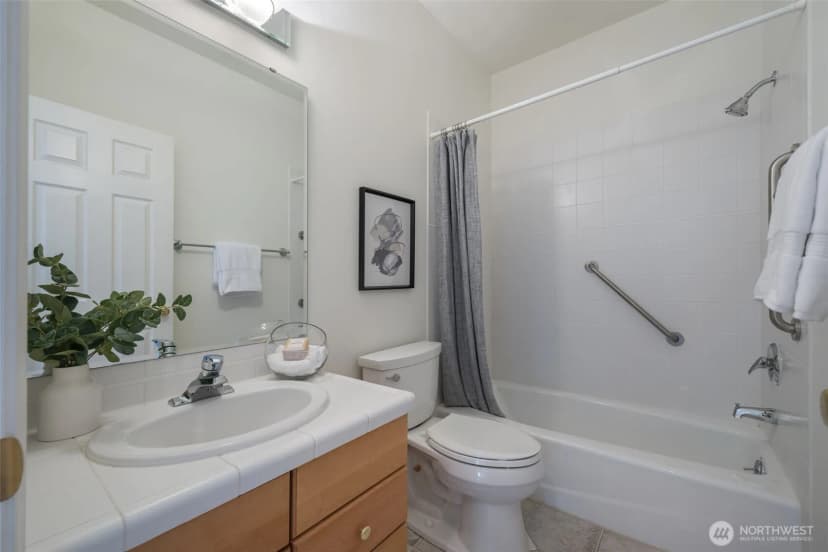 Property photo for 1124 2nd Street, Mukilteo photo 36