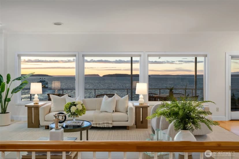 Property photo for 1124 2nd Street, Mukilteo
