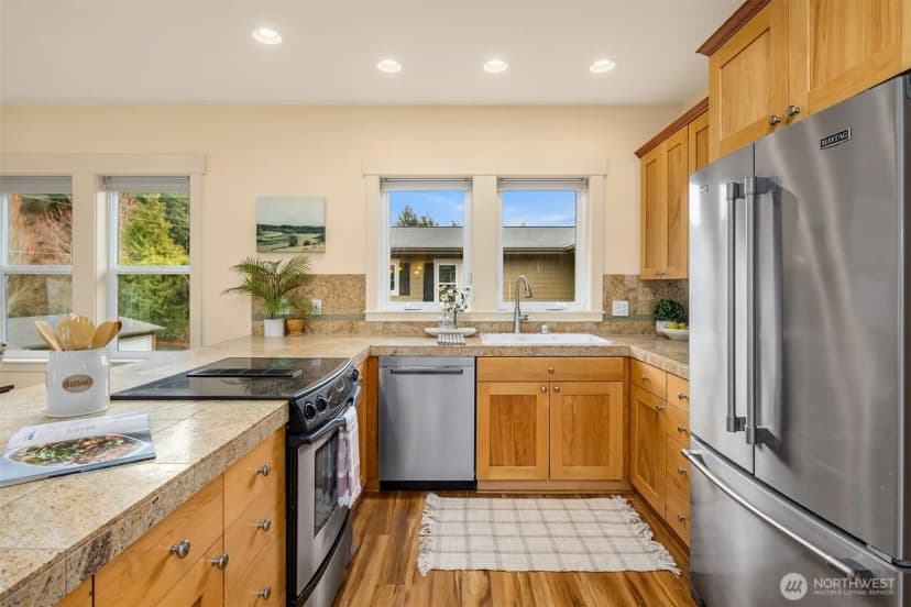 Property photo for 9551 Ne South Beach Drive #3g, Bainbridge Island photo 11