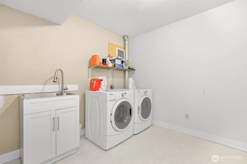 Property photo for 1300 W Axton Road, Ferndale photo 37
