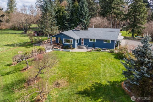 Property photo for 1300 W Axton Road, Ferndale photo 4
