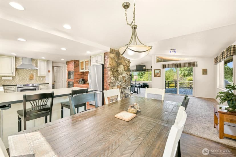 Property photo for 1300 W Axton Road, Ferndale photo 8